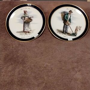 Collectable plates